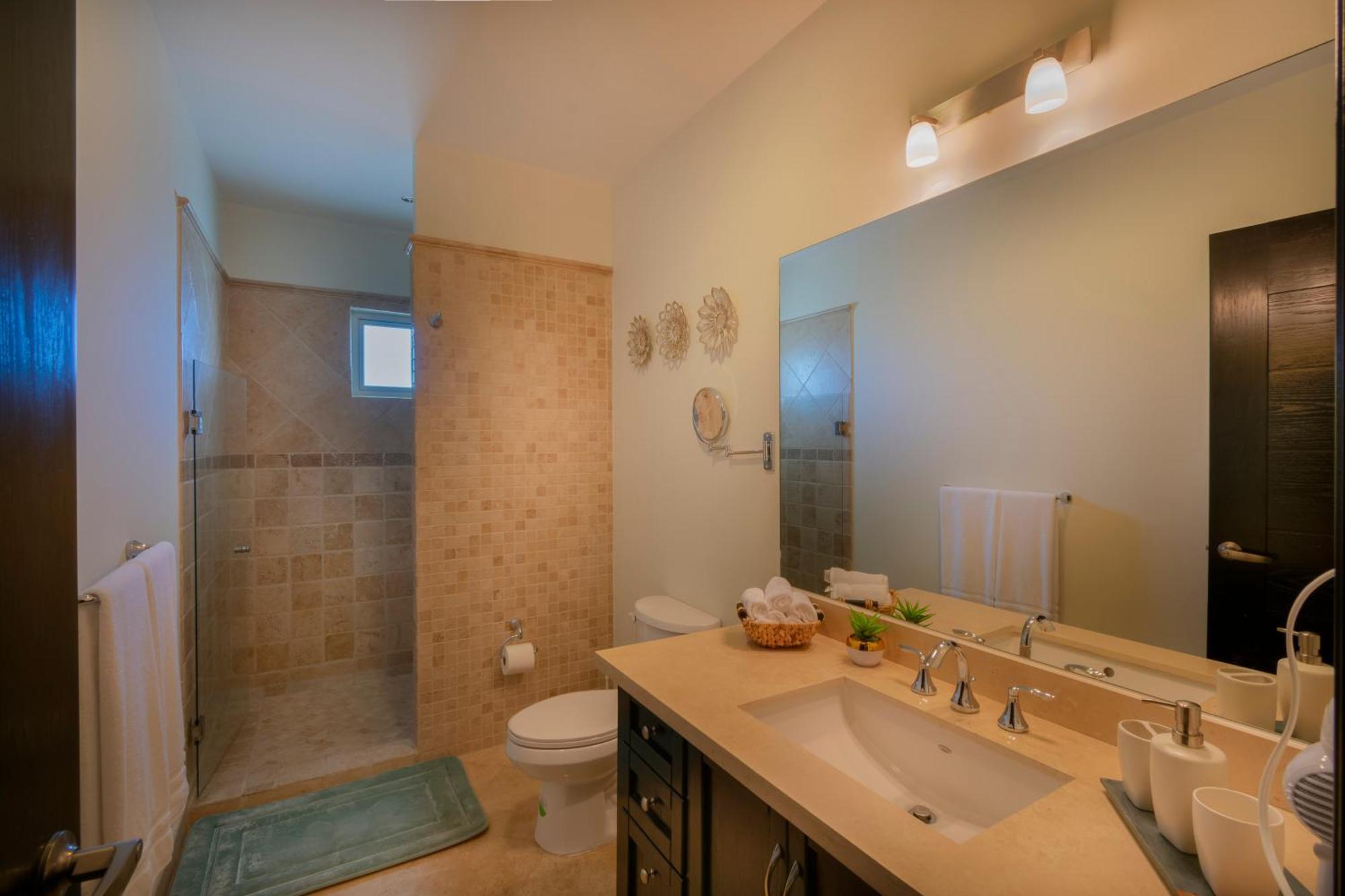 Condo Paraiso - Luxurious New Condo 300Mt From The Beach كابو سان لوكاس المظهر الخارجي الصورة