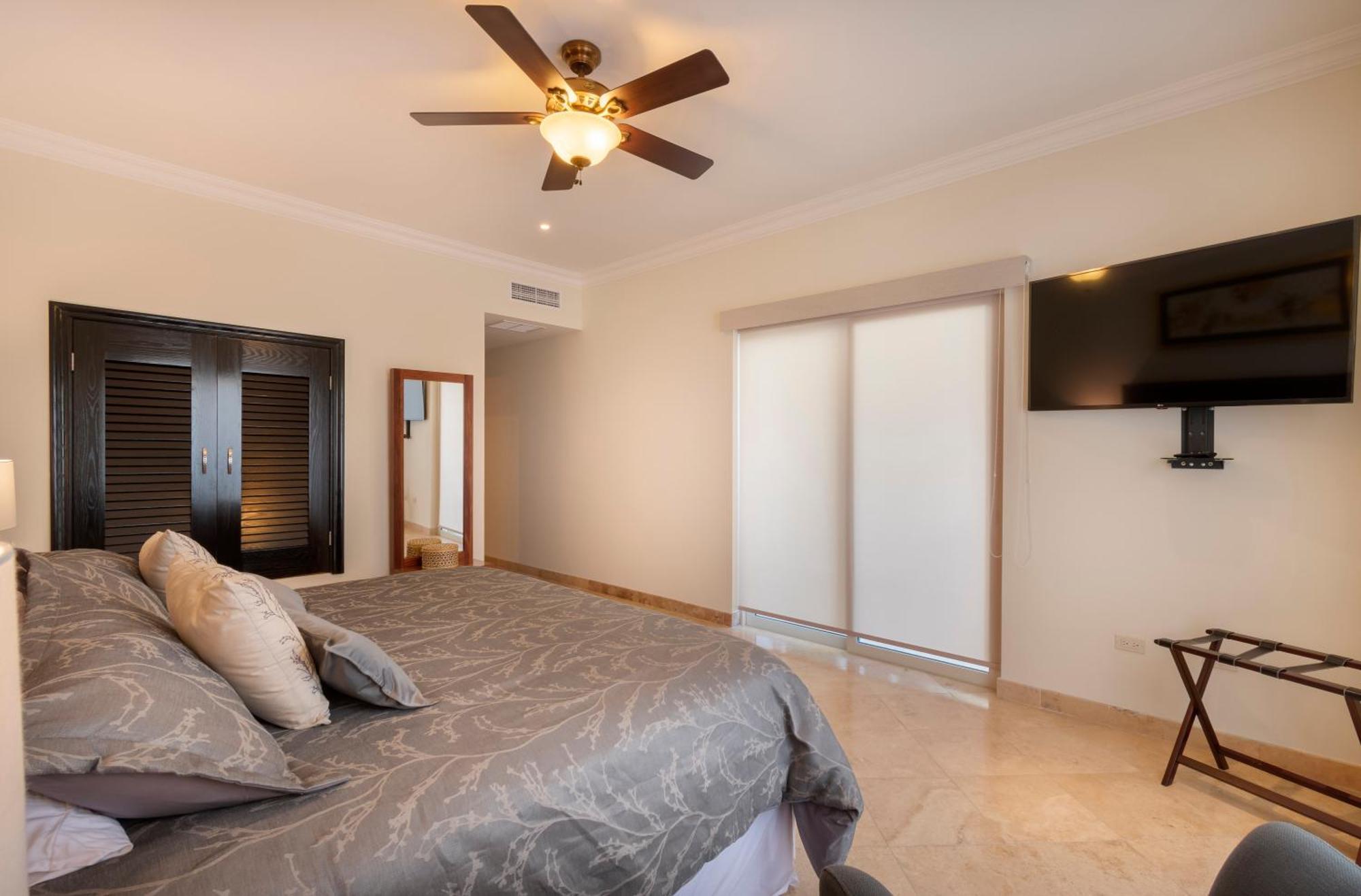 Condo Paraiso - Luxurious New Condo 300Mt From The Beach كابو سان لوكاس المظهر الخارجي الصورة
